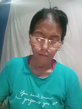 Full_open123's Live XXX Chat