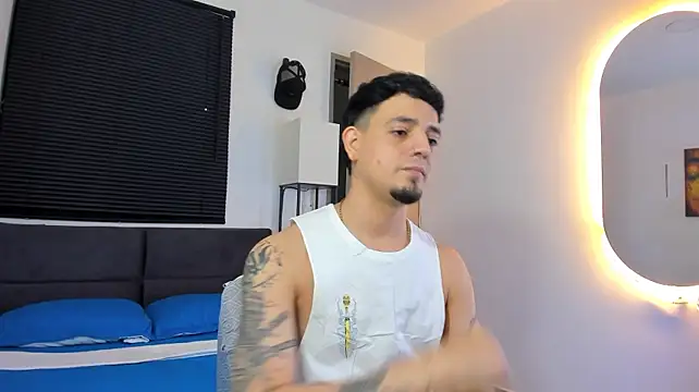 alejandro_calderon1 现场XXX聊天