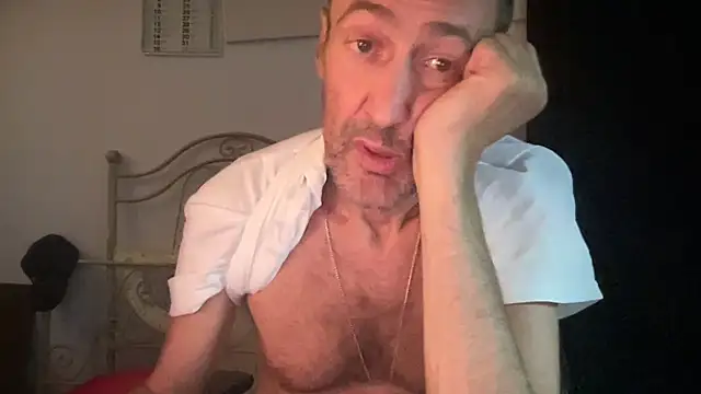 SiciliMann Live XXX chat