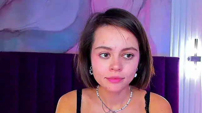 Kelly_Cuutie's Live Chat Room