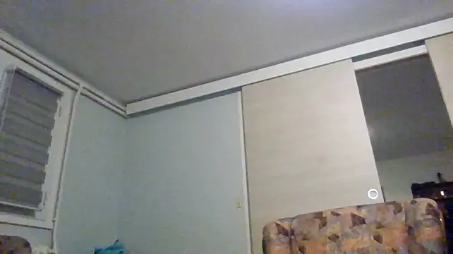 XXX chat uživo modela jyl151