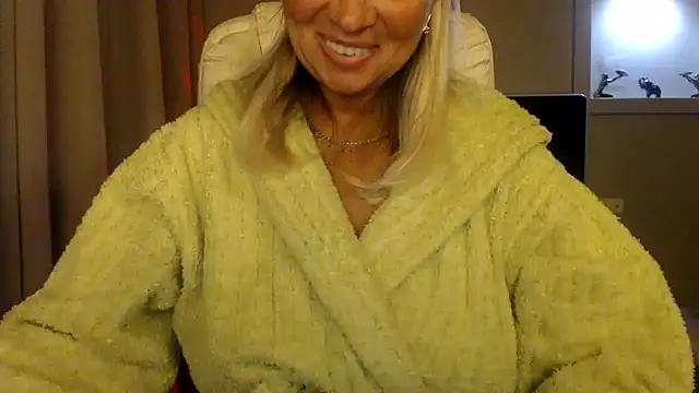 DolceNatali Adlı Modelin Canlı XXX Sohbeti