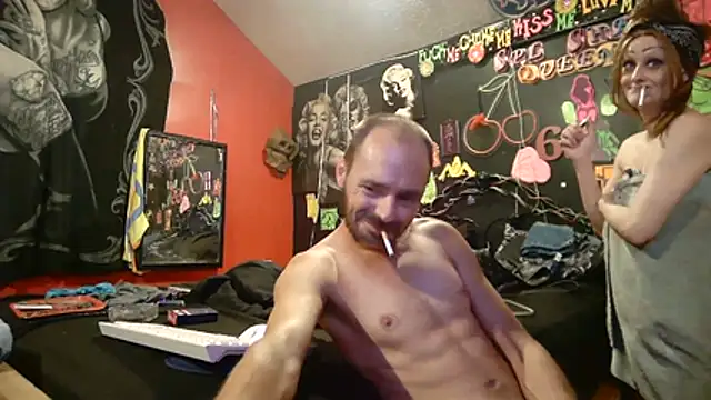 XXX chat uživo modela SplashhQueen420