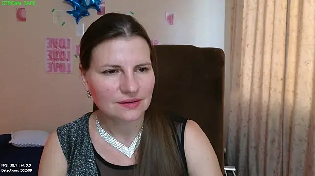 Mirabelle_Velvet élő XXX-chatje