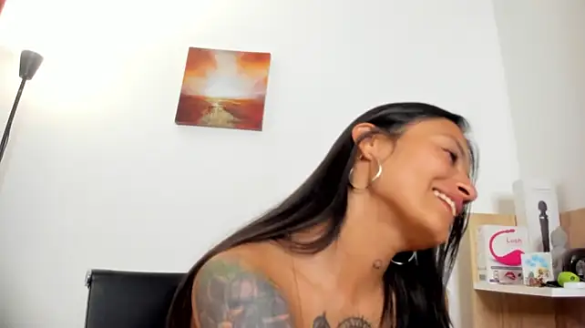 Chat XXX en directo de nia__white