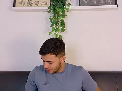 TylerWest_ 라이브 XXX 채팅