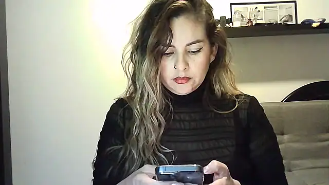 Valery__Rouse_'s Live XXX Chat