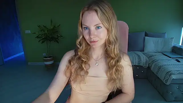 Cuddle_Cat Live XXX-chat