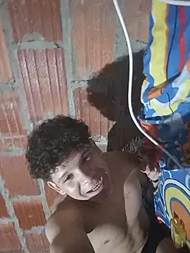 צ'אט XXX בשידור חי של nilon05