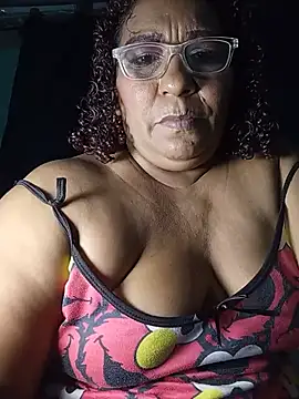 Živý XXX chat RoxanaQueen_