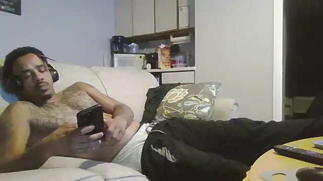 XXX chat uživo modela Davidlee59