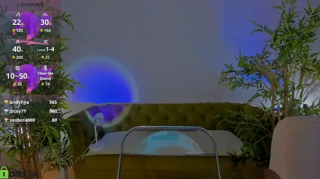 Chat +18 de miiss__lulu ao vivo