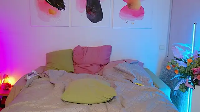 دردشة Ariana_Petite الجنسية المباشرة