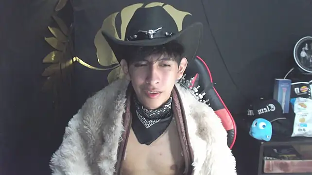 JulianGalann Live XXX chat