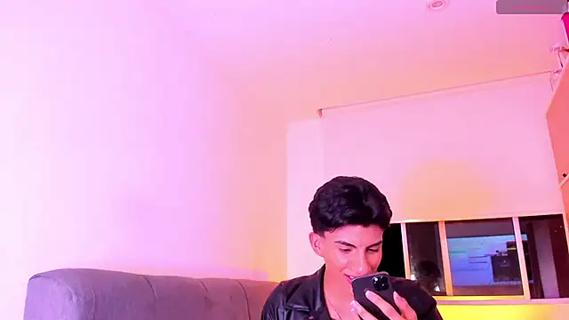Erick_Velveth élő XXX-chatje