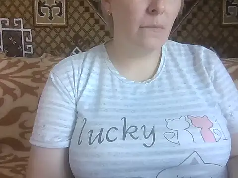 XXX chat uživo modela Diana_Britt