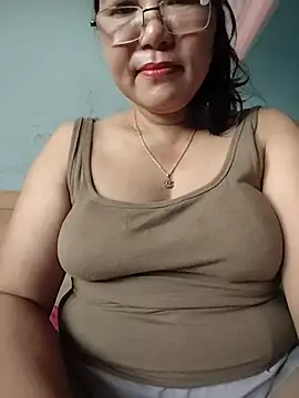 -Titihan- Live XXX-chat