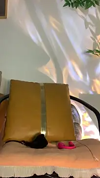Lisa--queenn Live XXX chat