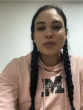 Chatroom XXX en direct de FOX_LATINA