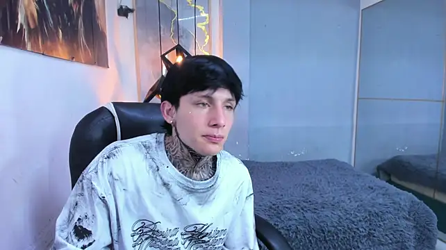 Chat XXX ao vivo de Cry_thereal
