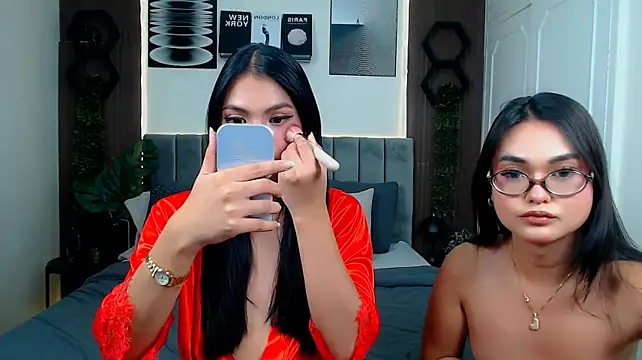 hotluna4u's Live XXX Chat