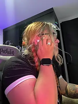 Sophia_Weest99's Live XXX Chat