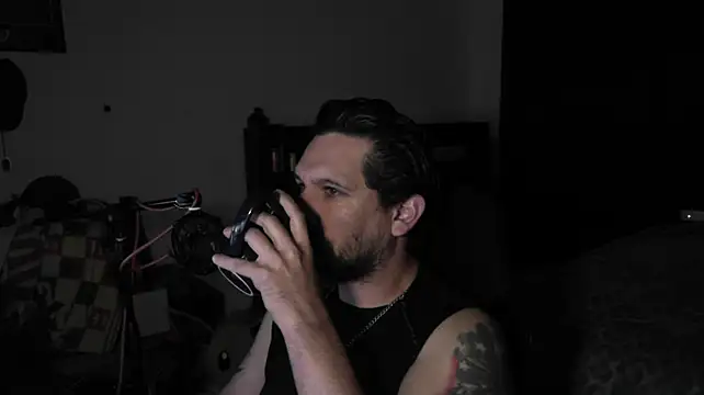 Онлайн чат XXX DevilPup75_
