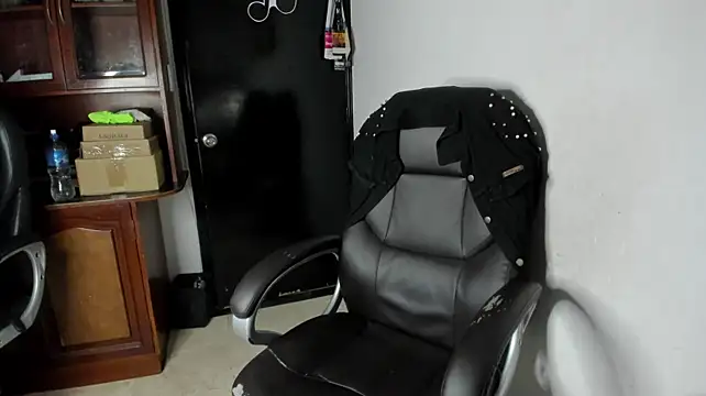 XXX chat uživo modela AlphaMarco