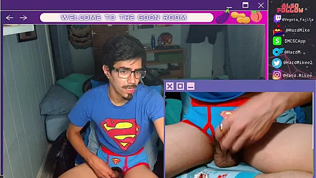 Živý XXX chat HarddMikee