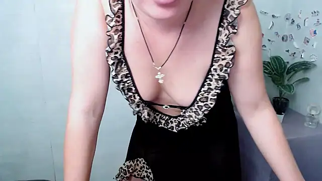 LilaCandy6 Chat XXX in diretta