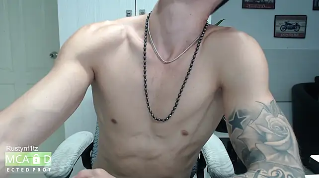 Rustynf1tz_ Live XXX-chat