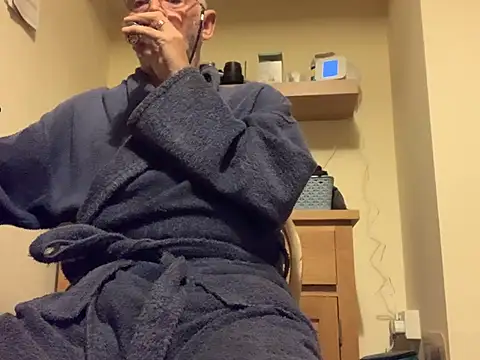 Moonraker64's Live XXX Chat