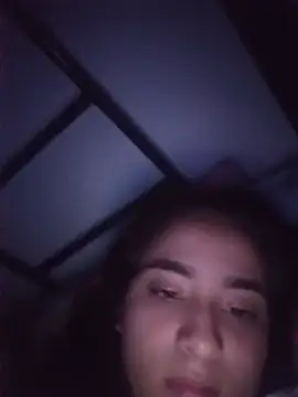 catalinaa_morenoo's Live Chat Room