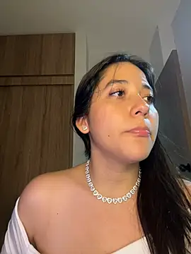 Chat XXX en directo de Nhefertary
