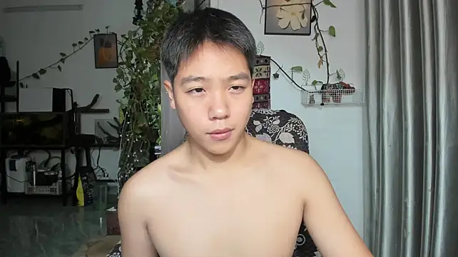 Živý XXX chat Oliver_Nl