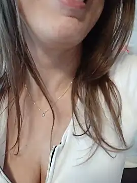 Živý XXX chat Maya-Parllo