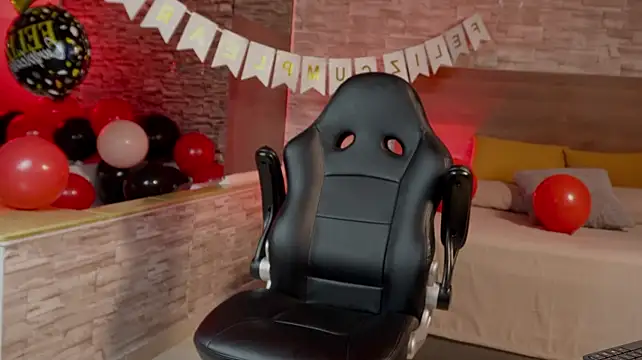 aaron_bolt Webcam Show