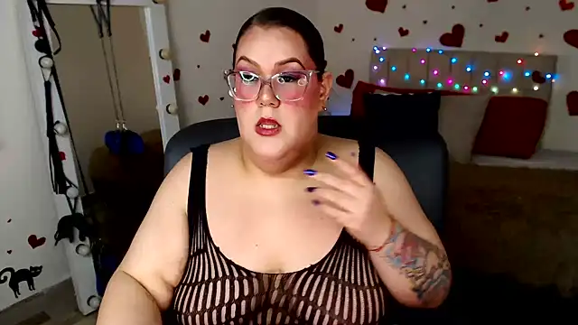 GiannaMorrys' Live XXX Chat