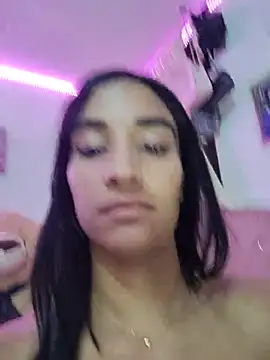 karolyne_babeeのライブXXXチャット