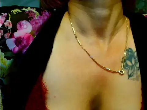 Natali3855 Adlı Modelin Canlı XXX Sohbeti