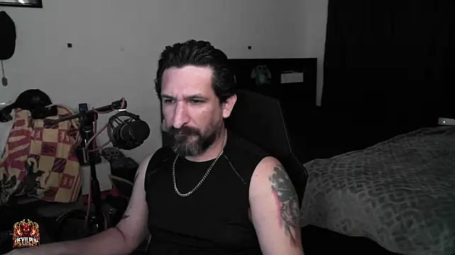 Czat XXX na żywo – DevilPup75_