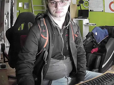 stary-w-kalesonach Live XXX-Chat
