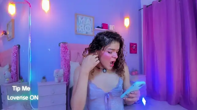 Chat +18 de kendallspears_11 ao vivo