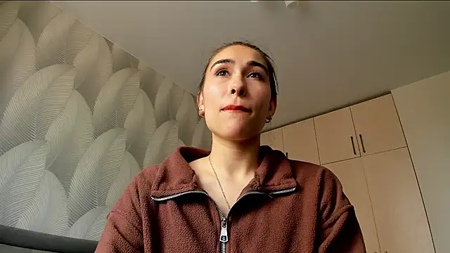 XXX chat uživo modela Bambiii_bby