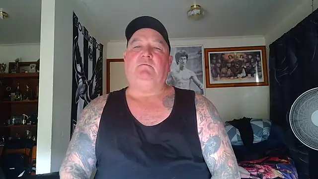 Živý XXX chat KINKYBLUEYES69