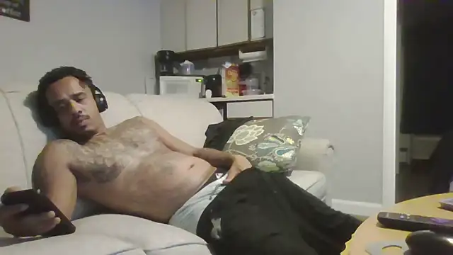 XXX chat uživo modela Davidlee59