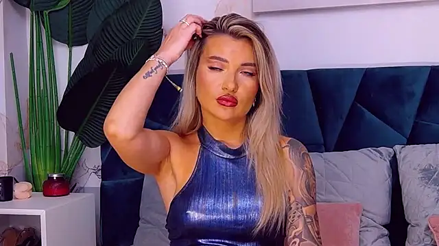 NightshadeIris Chat XXX live