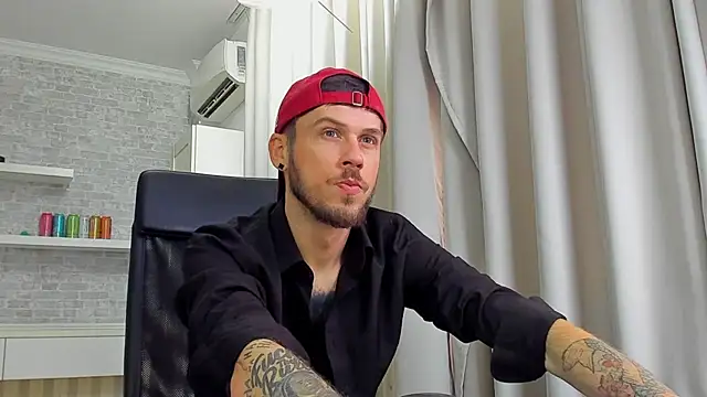 Chat +18 de JonahShaw ao vivo