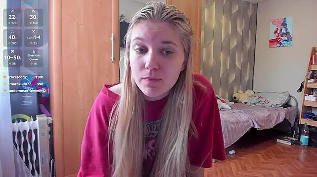 Tiny_Kiss live XXX chat