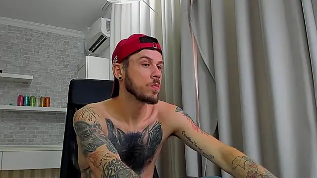 JonahShaw live XXX chat